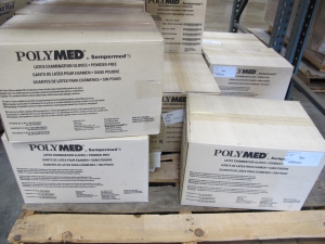 LOT TO INCLUDE: (2) FIXTURES, LIGHTING TYPE, 120 VOLT, HIGH PRESSURE SODIUM LAMP, 150 WATT. PENDANT MOUNTED, PRISMATIC GLASS REFRACTOR, SYMMETRICAL INTEGRAL BALLASTS, WITH LAMP, (20+) GOGGLES, DUST PROTECTION & CHEMICAL SPLASH KIND, CLEAR LENS, (14 BOXES) GLOVES, EXTRA LARGE SIZE, SURGEONS, INCINERABLE KIND, LATEX (7 MIL) MATERIAL, OFF-WHITE COLOR. AMBIDEXTROUS, 10" LENGTH, ROLLED CUFF, ETC.. LOADING & HANDLING FEE $15-4178